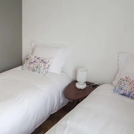 Cdc By Casa Do Conto Daire Porto